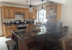Beautiful Ouray Mountain Condo only an hour away from Telluride.
