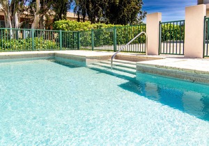 Beautiful Penthouse With Pool, 500 M From THE Beaches
