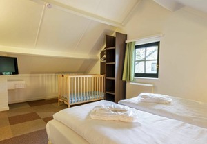 Beautiful private villa for 2 people with pool, WIFI, TV, terrace and parking