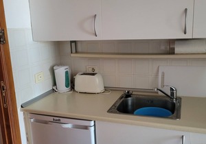 Beautiful Studio Apartment with large South facing balcony & Amazing Sea Views