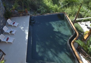 Beautiful Studio Overlooking Playa La Ropa