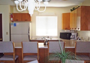 Beautiful studio unit at resort, sleeps 2