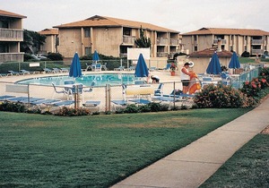 Beautiful studio unit at resort, sleeps 2