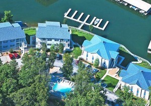 Beautiful studio unit at resort, sleeps 2