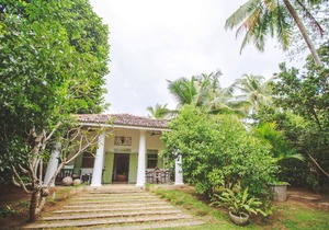 Beautiful suite in the luxurious colonial style Villas Gabrielle