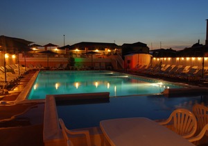 Beautiful T2 Mezzanine 6 pers 250m from the BEACH with HEATED POOL & TENNIS (203)