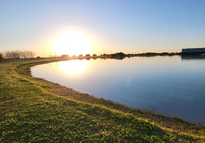 Beautiful Texas ranch retreat with lake.cabin#1
