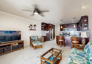 Beautiful, Third-Floor, Oceanfront Condo w/Water Views, Shared Pool, Free WiFi