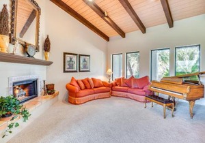 Beautiful Tucson Oasis with Pool, Views and Privacy!