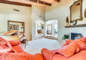 Beautiful Tucson Oasis with Pool, Views and Privacy!