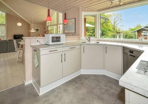 Beautiful vacation home near Faxe Ladeplads.