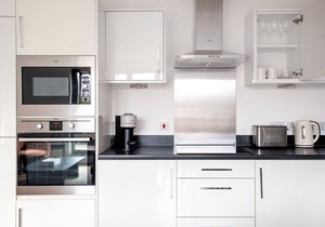 Beautiful Vauxhall 2BR w/Balcony nr Tube, by Blueground