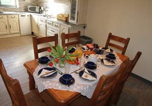 Beautifully Converted 18th Century Detached Barn in Peaceful Rural Setting