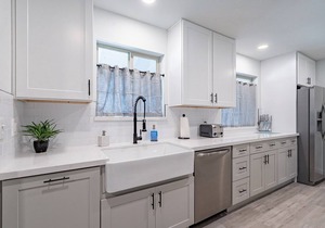 Beautifully remodeled house with King Suite near Old Town Scottsdale
