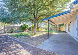 Beautifully remodeled house with King Suite near Old Town Scottsdale