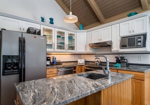 Beautifully renovated Sealoft Villa! Close to the Beach! Great Marsh Views! Amenity Cards!