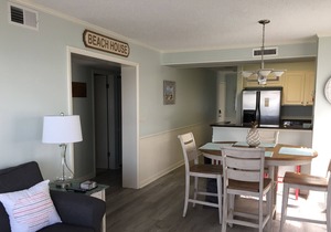 BEAUTIFULLY UPDATED BEACHFRONT CORNER UNIT - 3BR 2.5BA, SUMMER WEEKS AVLAILABLE!
