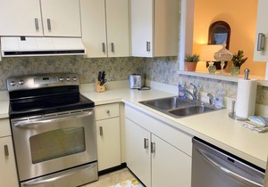 Beautifully Decorated Condo in Gated Community with Pool and Fitness Center!