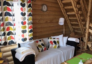 BeHappy Woodhouse log cabin sauna & jacuzzi Jastrzębia Góra Gdansk close by