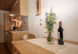 Beim Holzschnitzer by Interhome
