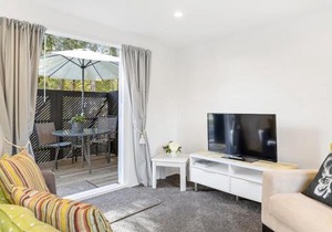 Bellbird Cottage - Lake Taupo Bach