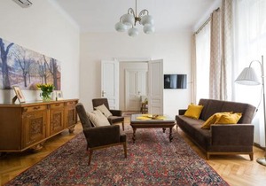 Belle Epoque II, luxury suite 50m to Main Square