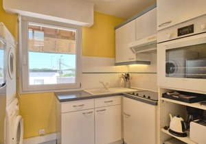 Belle Vue Mer et Groix by Interhome