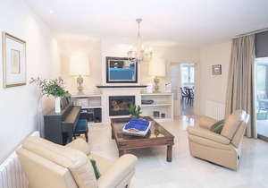 Bellviure - Beautiful villa with pool.