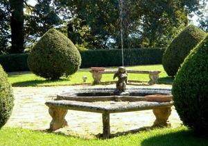 Belvilla by OYO Apartment in Castle with Garden