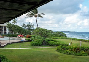 BEST Ocean View on Property 2 Queen beds Beachfront Resort, restaurant's on site