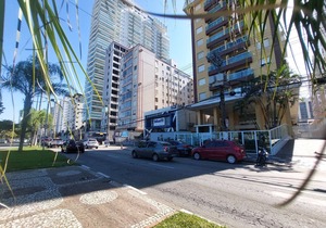 Best point of the Gonzaga, building facing the sea, private garage, 3 malls .