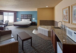 Best Western Holiday Manor