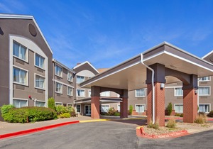 Best Western Holiday Manor