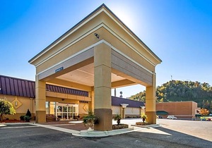 Best Western Plus Bridgeport Inn