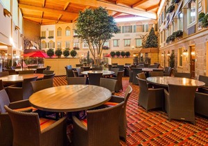 Best Western Plus White Bear Country Inn