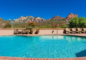 Best Western Plus Arroyo Roble Hotel & Creekside Villas