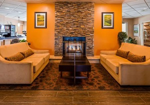 Best Western Plus Caldwell Inn & Suites