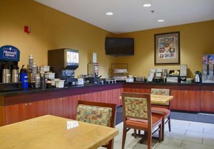 Best Western PLUS Fresno Inn