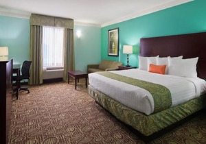 BEST WESTERN Plus Glen Allen Inn