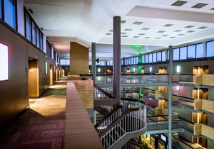 Best Western Plus Village Park Inn