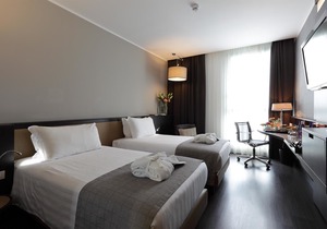Best Western Premier CHC Airport