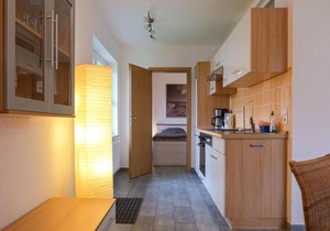 Between the Baltic Sea beach and the Bodden, the Boddenhus apartment house awaits you with its brigh