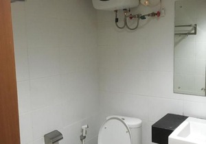 Beverly Dago Apartment