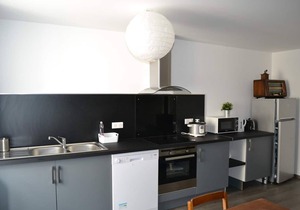 Bielle, apartment with garden and garage