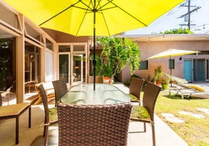 Bixby Beauty 50s Mod Long Beach