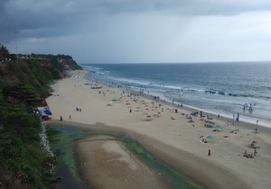 Black Beach Resort