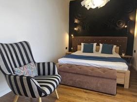 Black Room Apartment