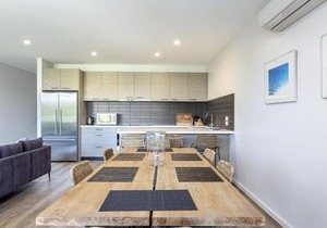 Blairgowrie Apartment 2 - on the beach