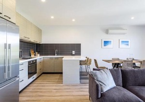 Blairgowrie Apartment 2 - on the beach