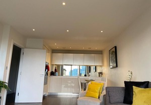 Blissful one bed near the River